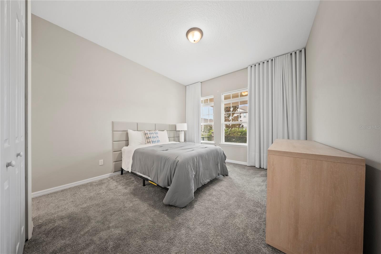 Image 29 of 74 For 5133 Citrus Leaf Boulevard