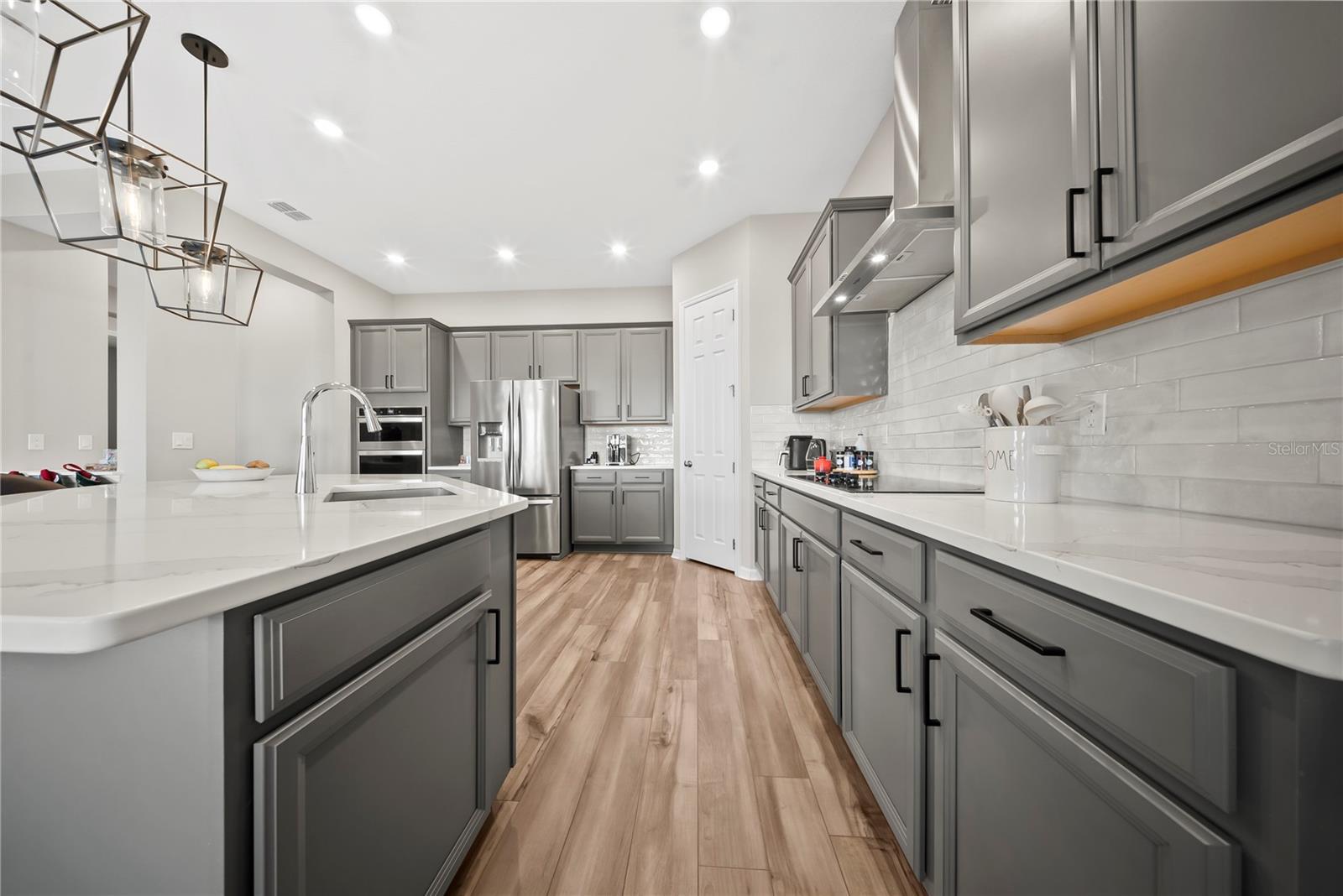 Image 7 of 74 For 5133 Citrus Leaf Boulevard