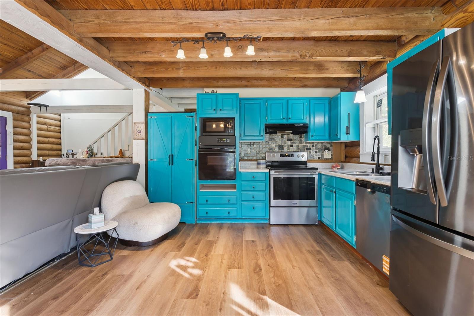 Image 12 of 50 For 1208 Darcy Road