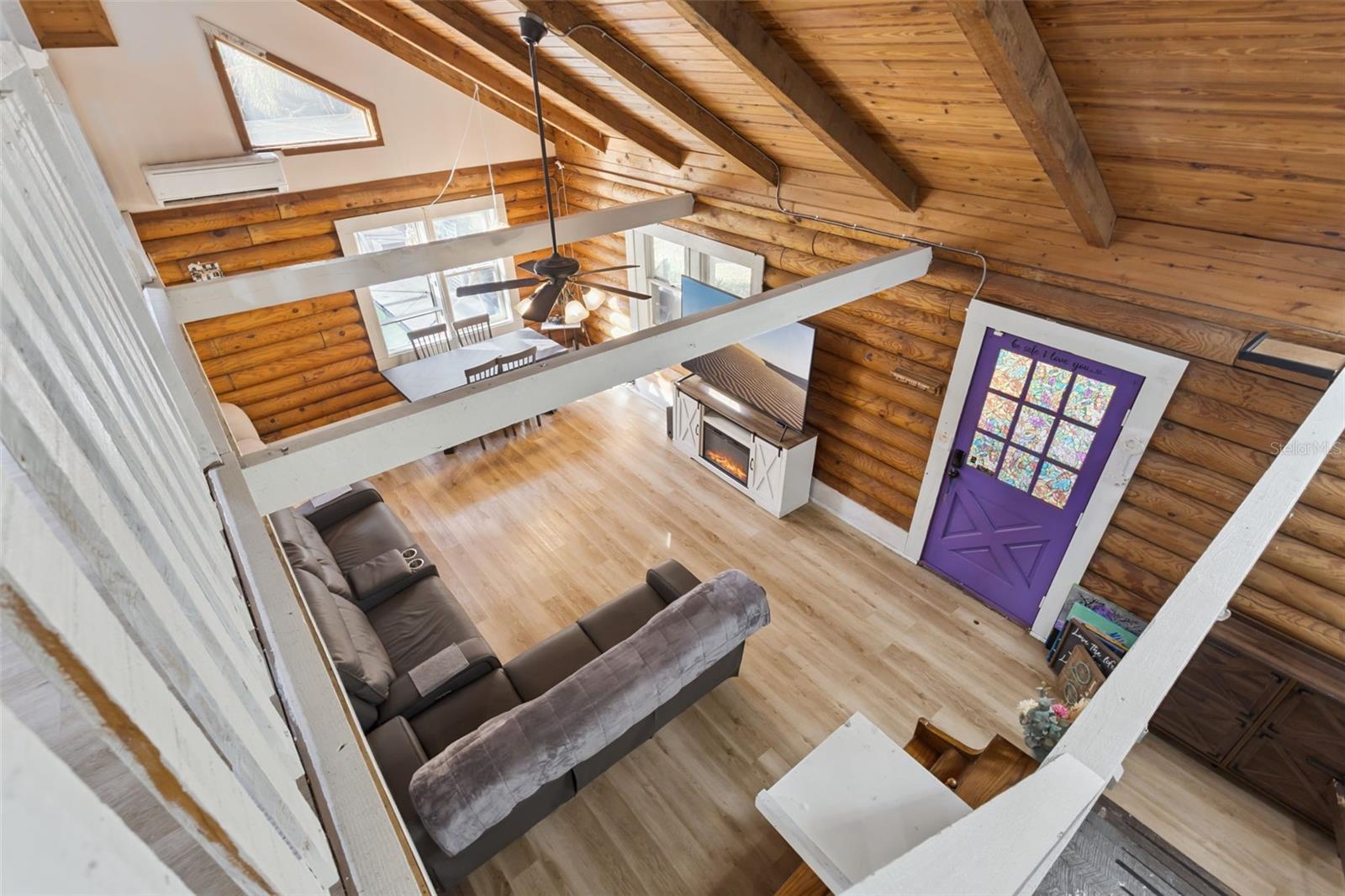 Image 21 of 50 For 1208 Darcy Road