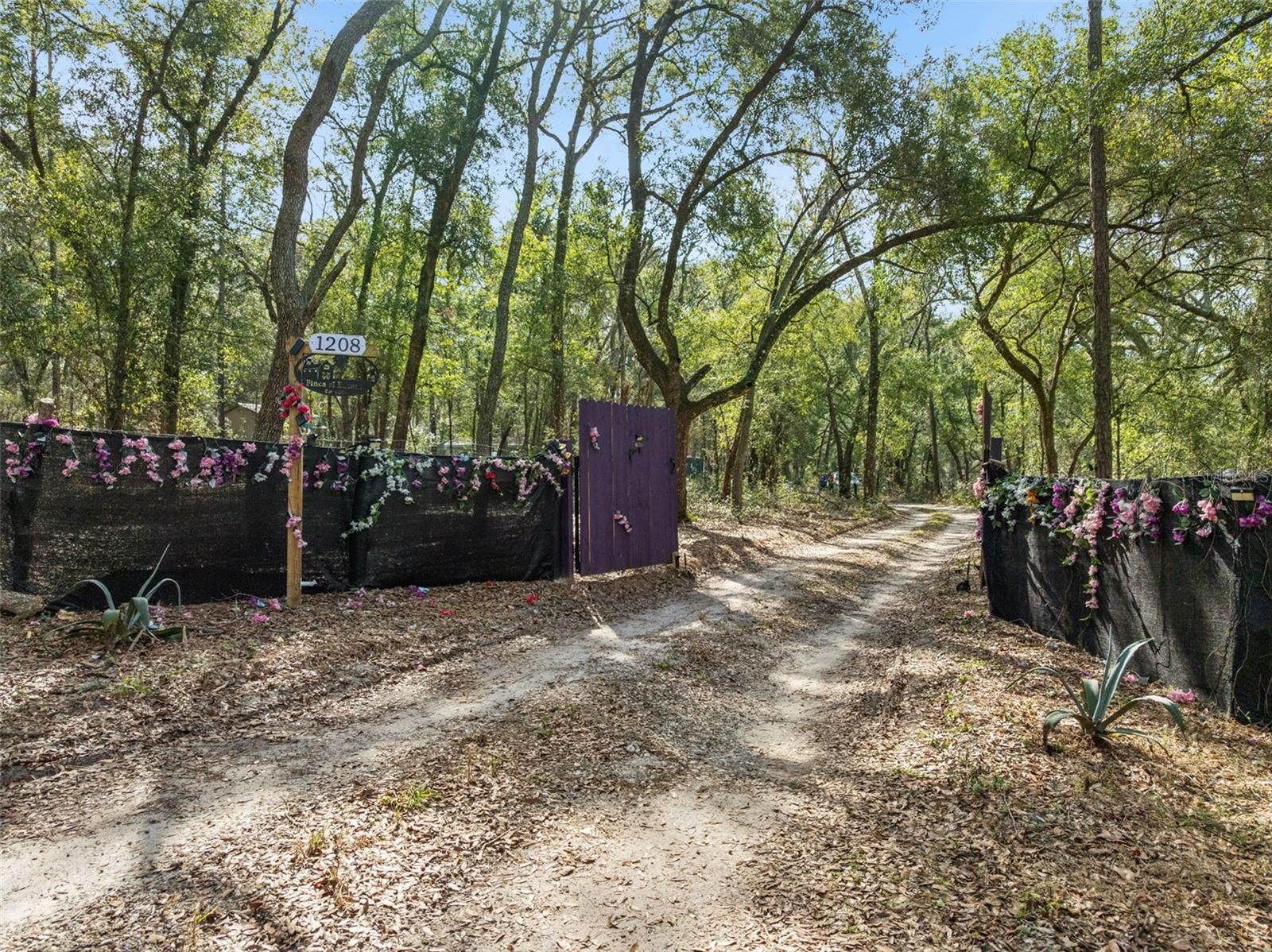 Image 39 of 50 For 1208 Darcy Road