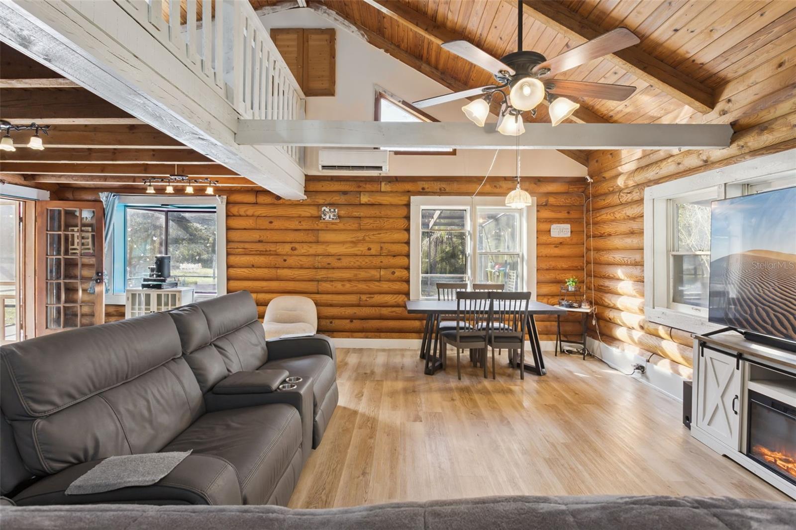 Image 6 of 50 For 1208 Darcy Road