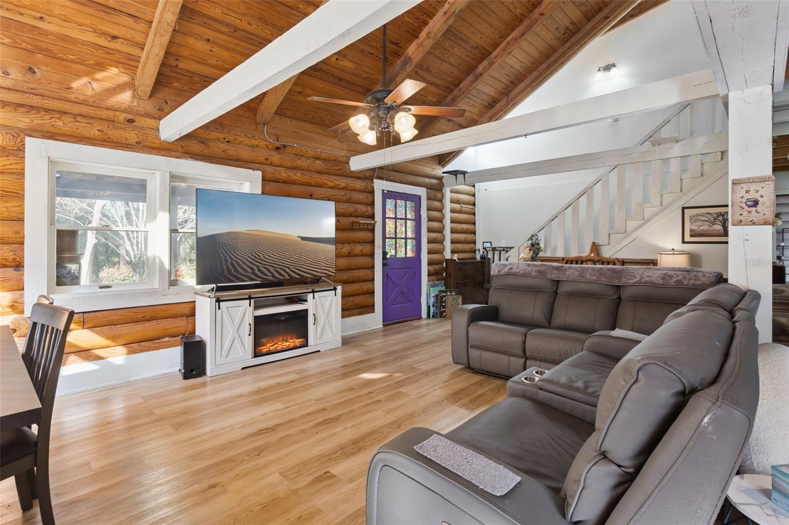 Image 9 of 50 For 1208 Darcy Road