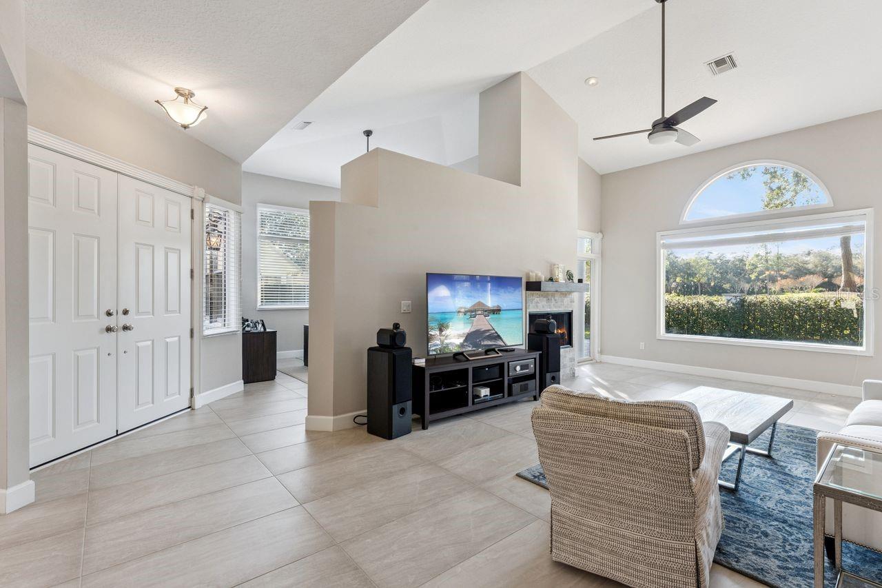 Image 5 of 59 For 1293 Langley Court