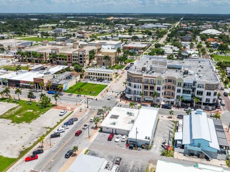 Image 24 of 25 For 2185 Onondaga Lane