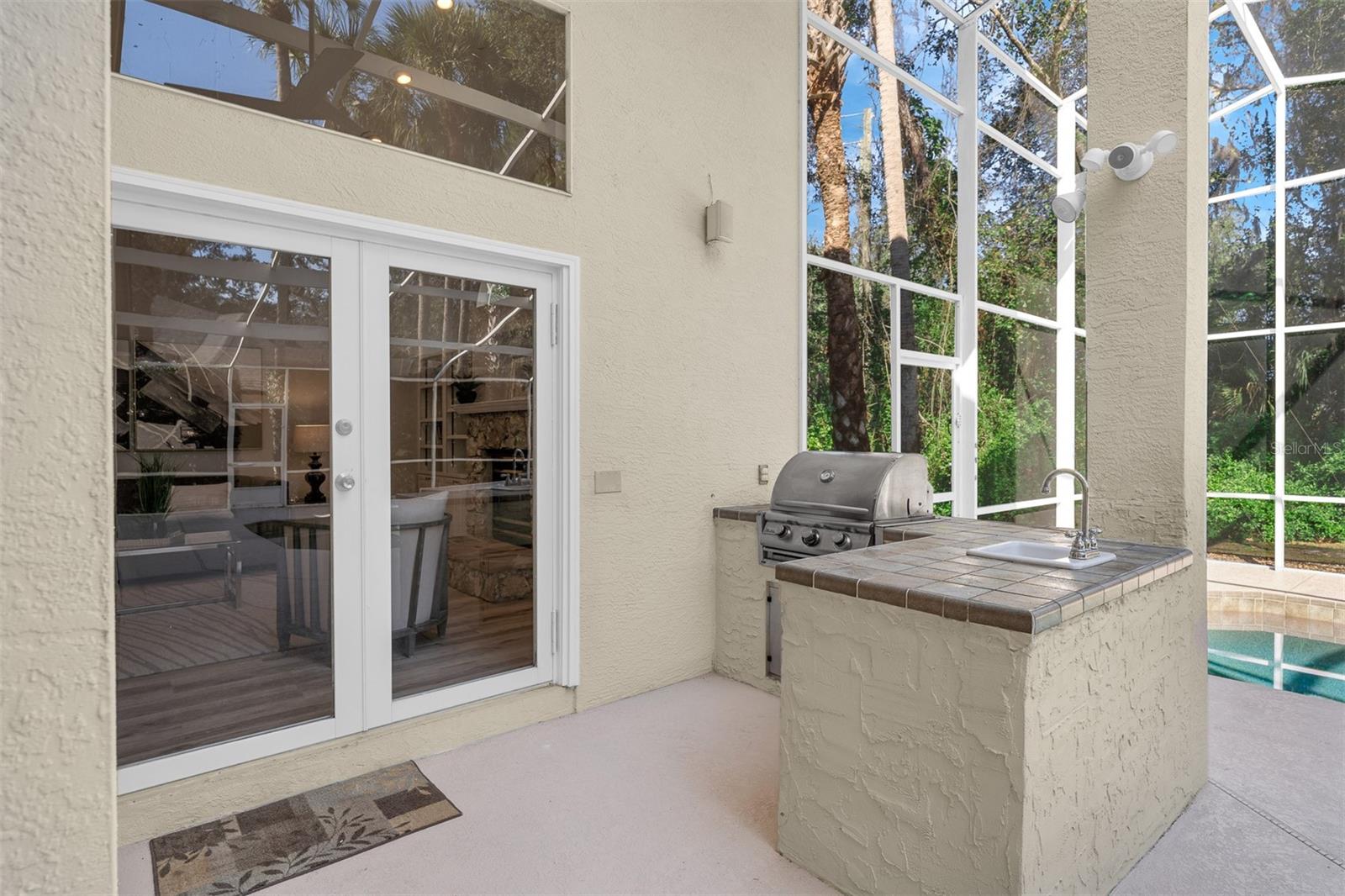 Image 41 of 50 For 845 Coach Lamp Court