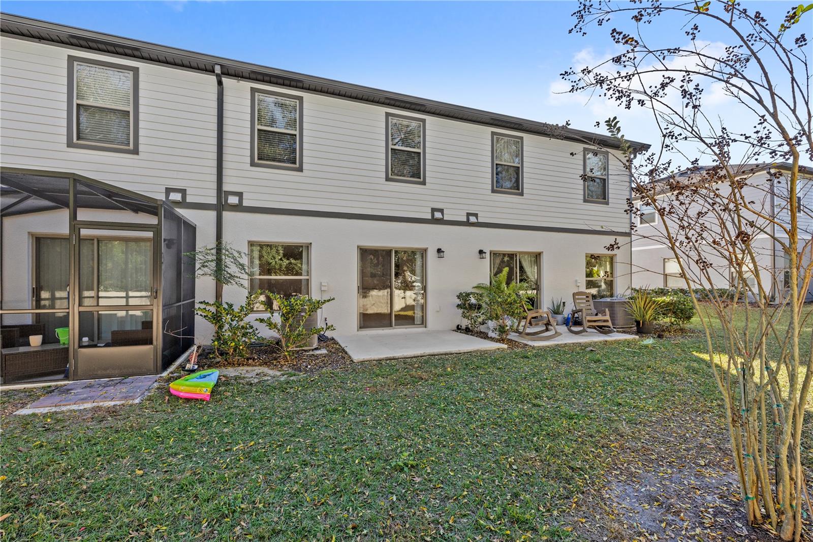 Image 32 of 34 For 260 Smugglers Way