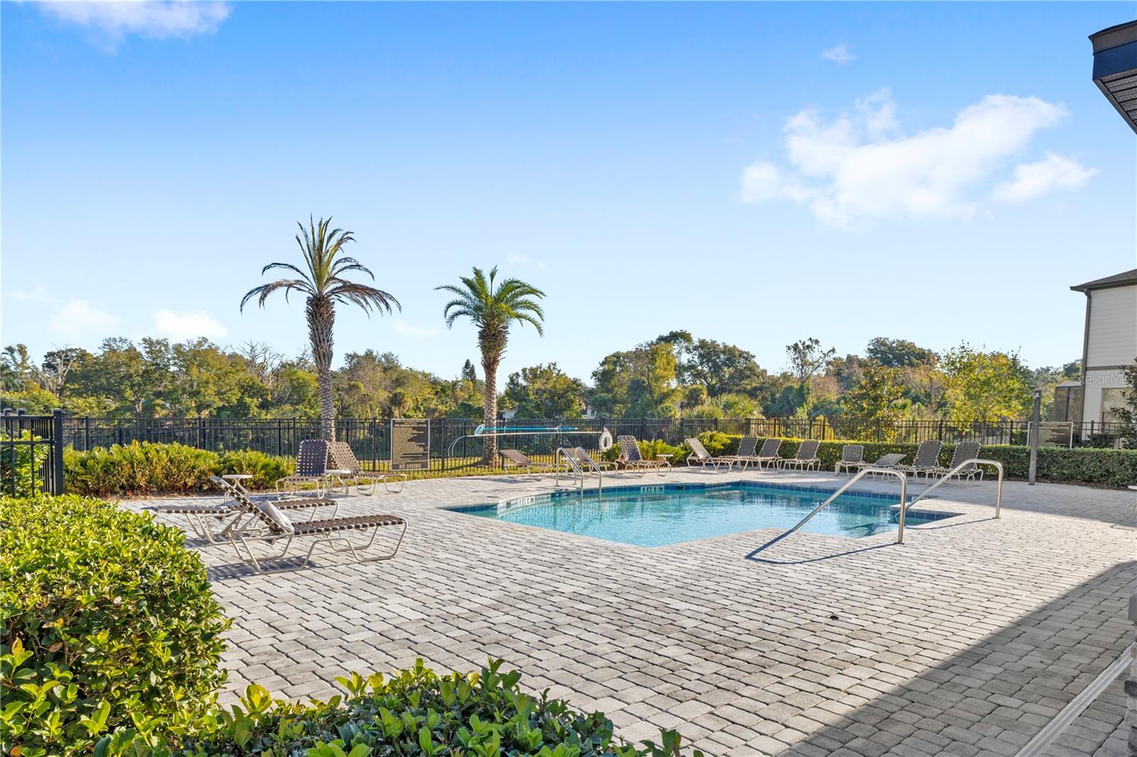 Image 33 of 34 For 260 Smugglers Way