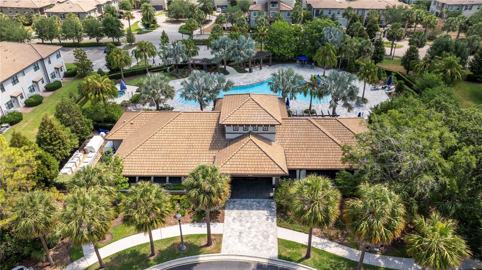 Image 9 of 53 For 1327 Shinnecock Hills Drive