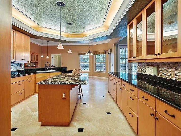 Image 38 of 39 For 627 Yorktown Drive