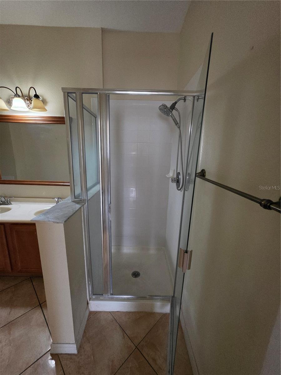 Image 9 of 10 For 830 Neptune Pointe Lane