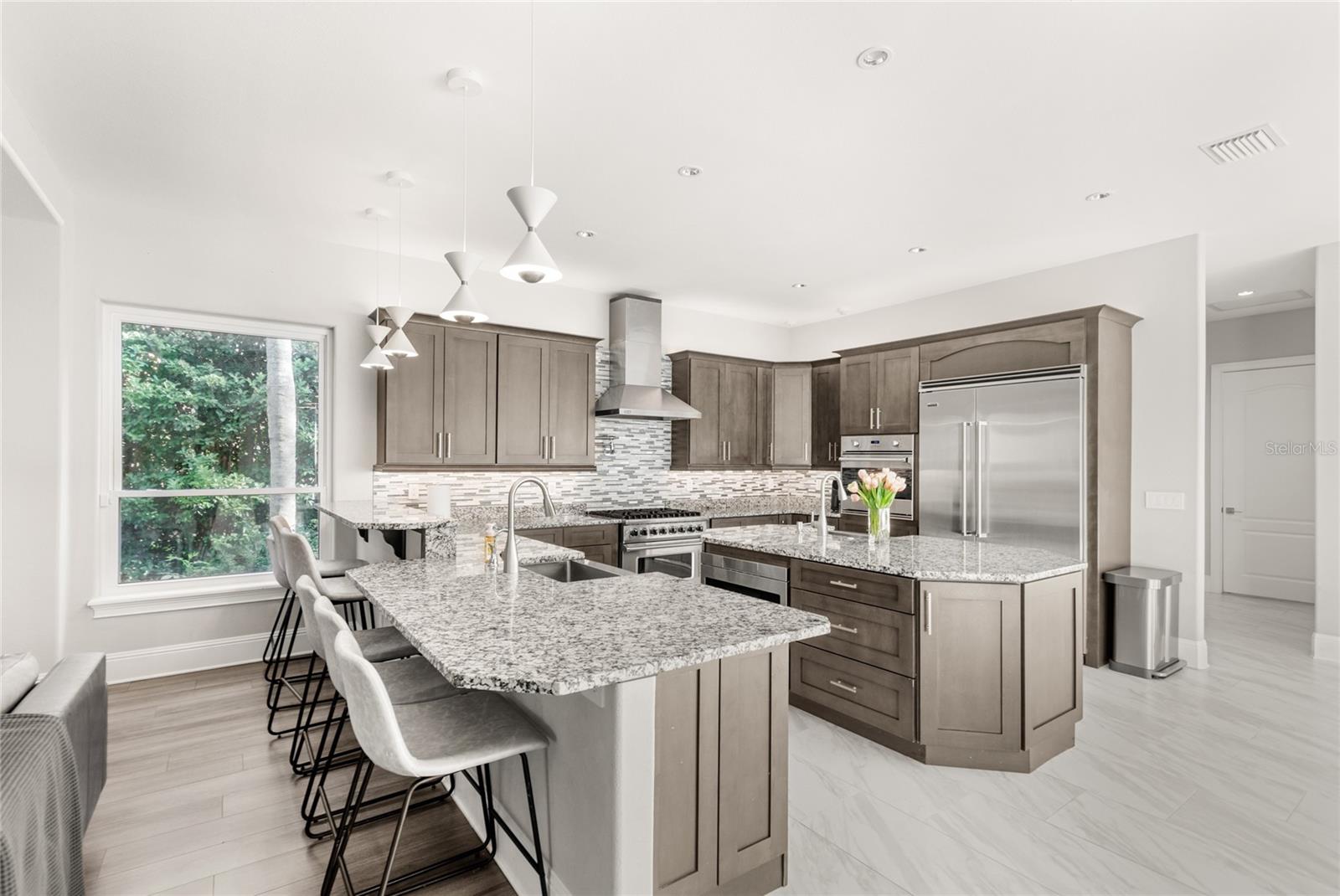 Image 11 of 49 For 11255 Macaw Court