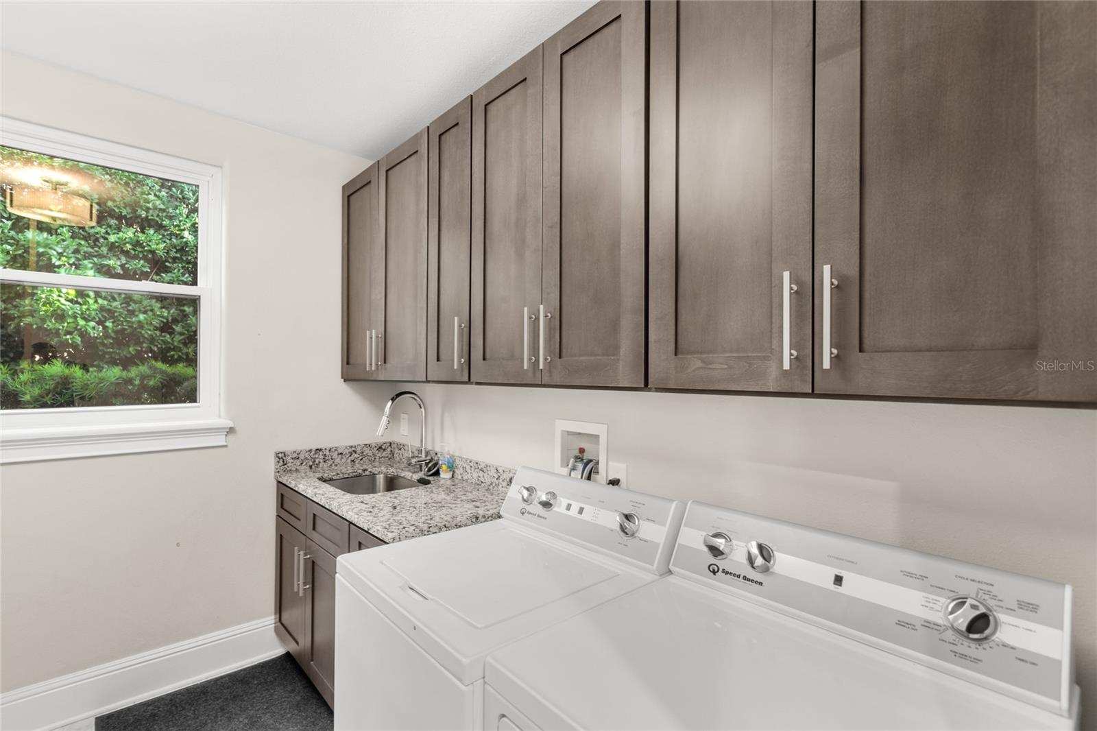 Image 37 of 49 For 11255 Macaw Court