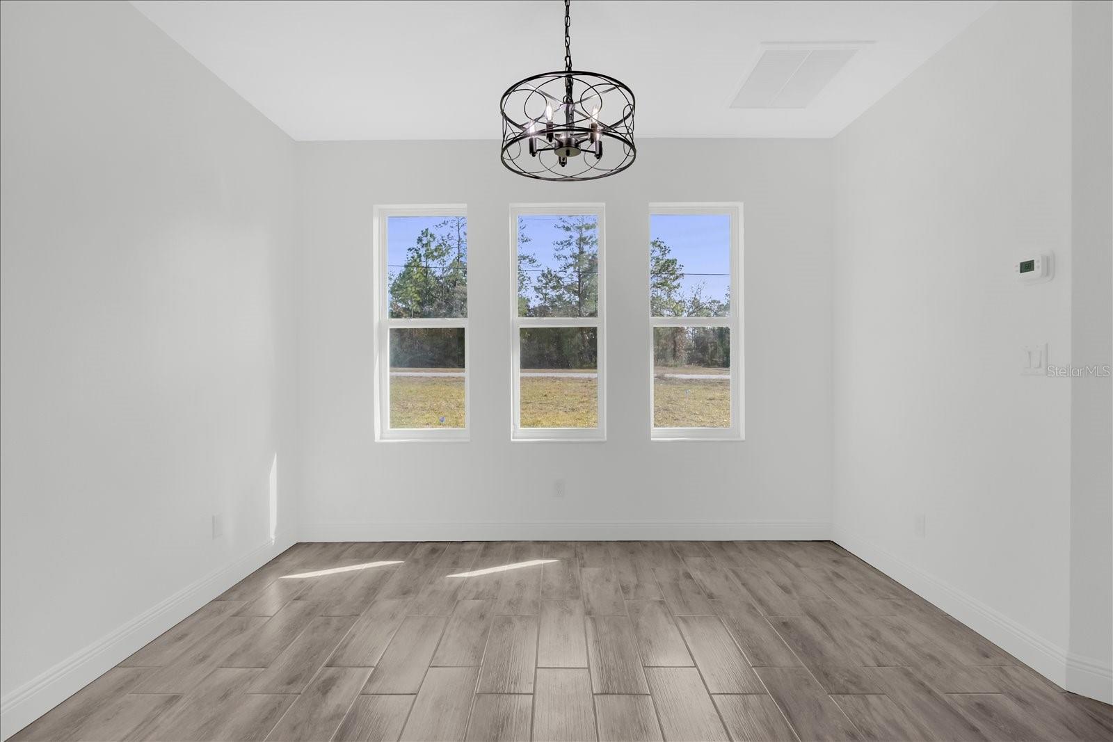 Image 5 of 20 For 4015 Indian Rock