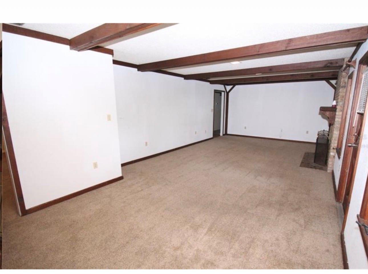 Image 12 of 28 For 125 Country Club Lane