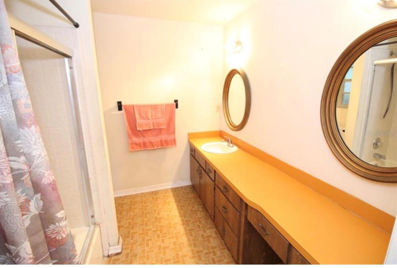 Image 18 of 28 For 125 Country Club Lane