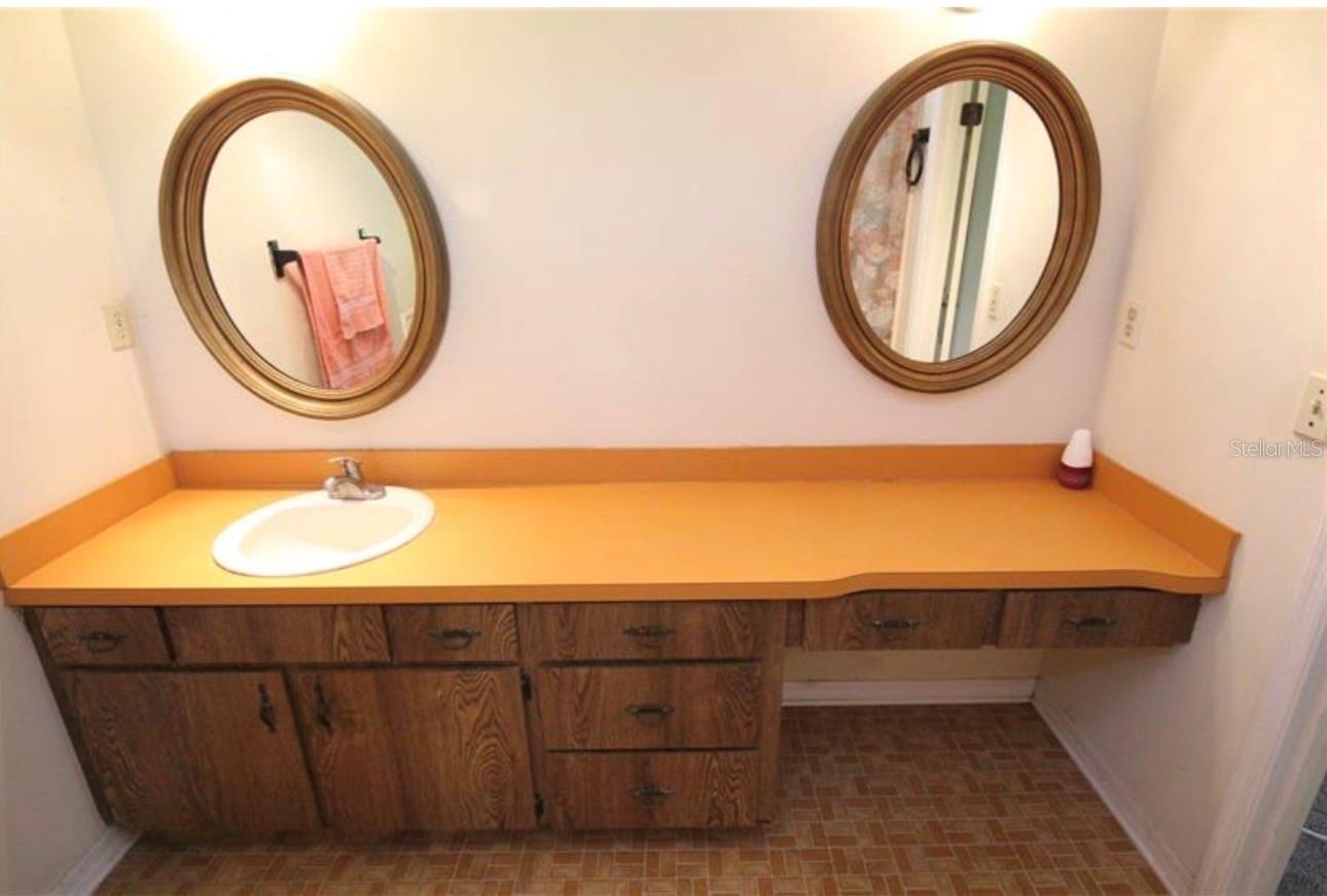 Image 19 of 28 For 125 Country Club Lane