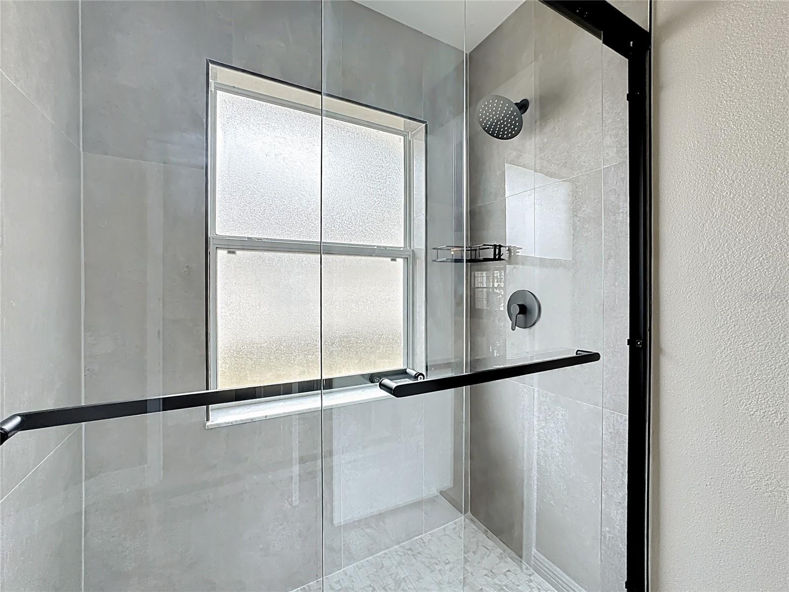 Image 34 of 67 For 697 Winding Lake Drive