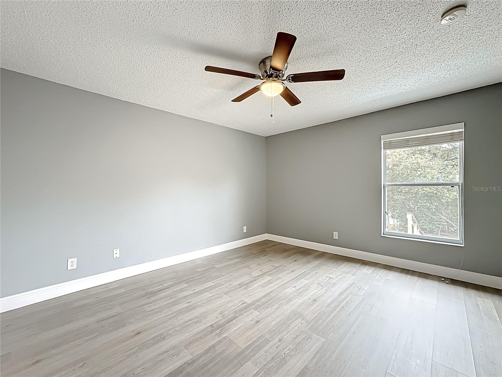 Image 45 of 67 For 697 Winding Lake Drive