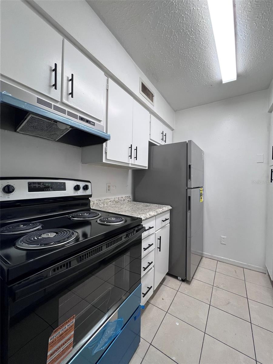 Image 10 of 22 For 295 Wymore Road 201