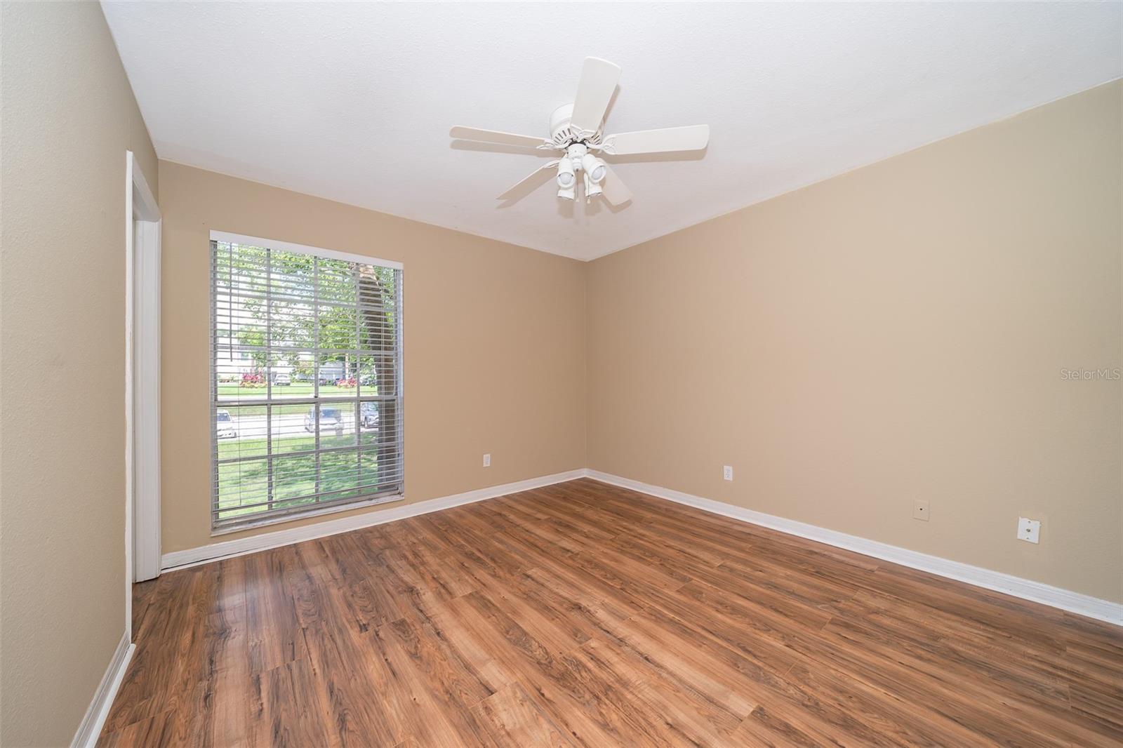 Image 15 of 22 For 295 Wymore Road 201