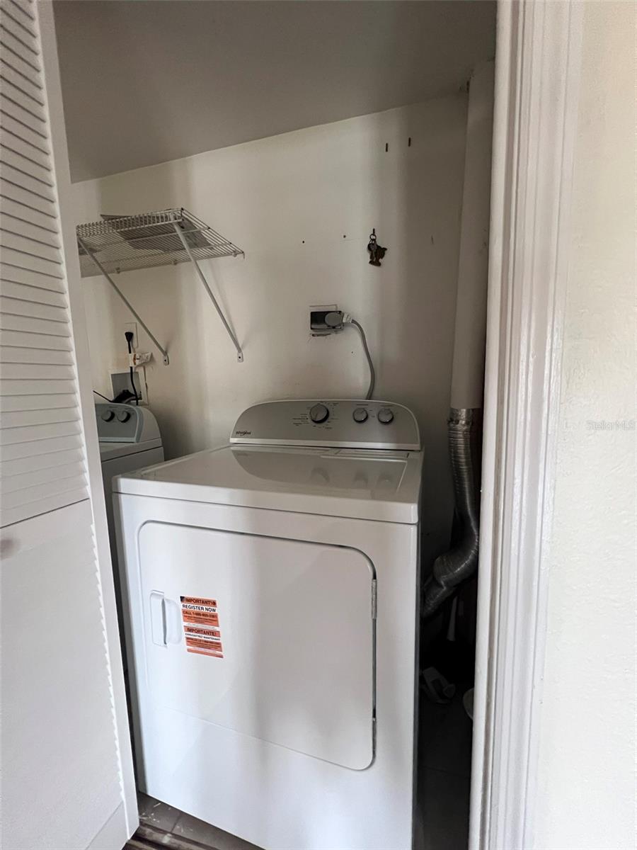 Image 20 of 22 For 295 Wymore Road 201