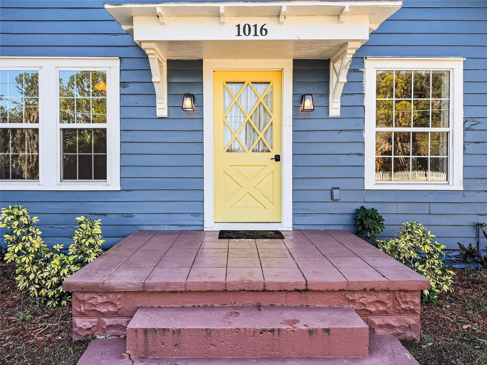 Image 4 of 62 For 1016 Washington Avenue