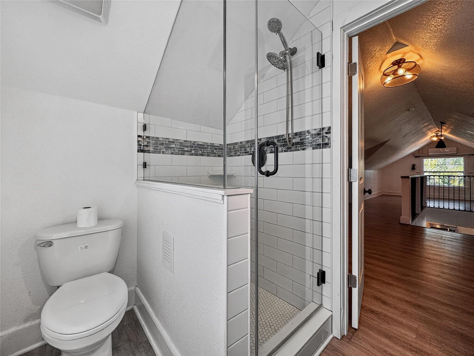 Image 44 of 62 For 1016 Washington Avenue