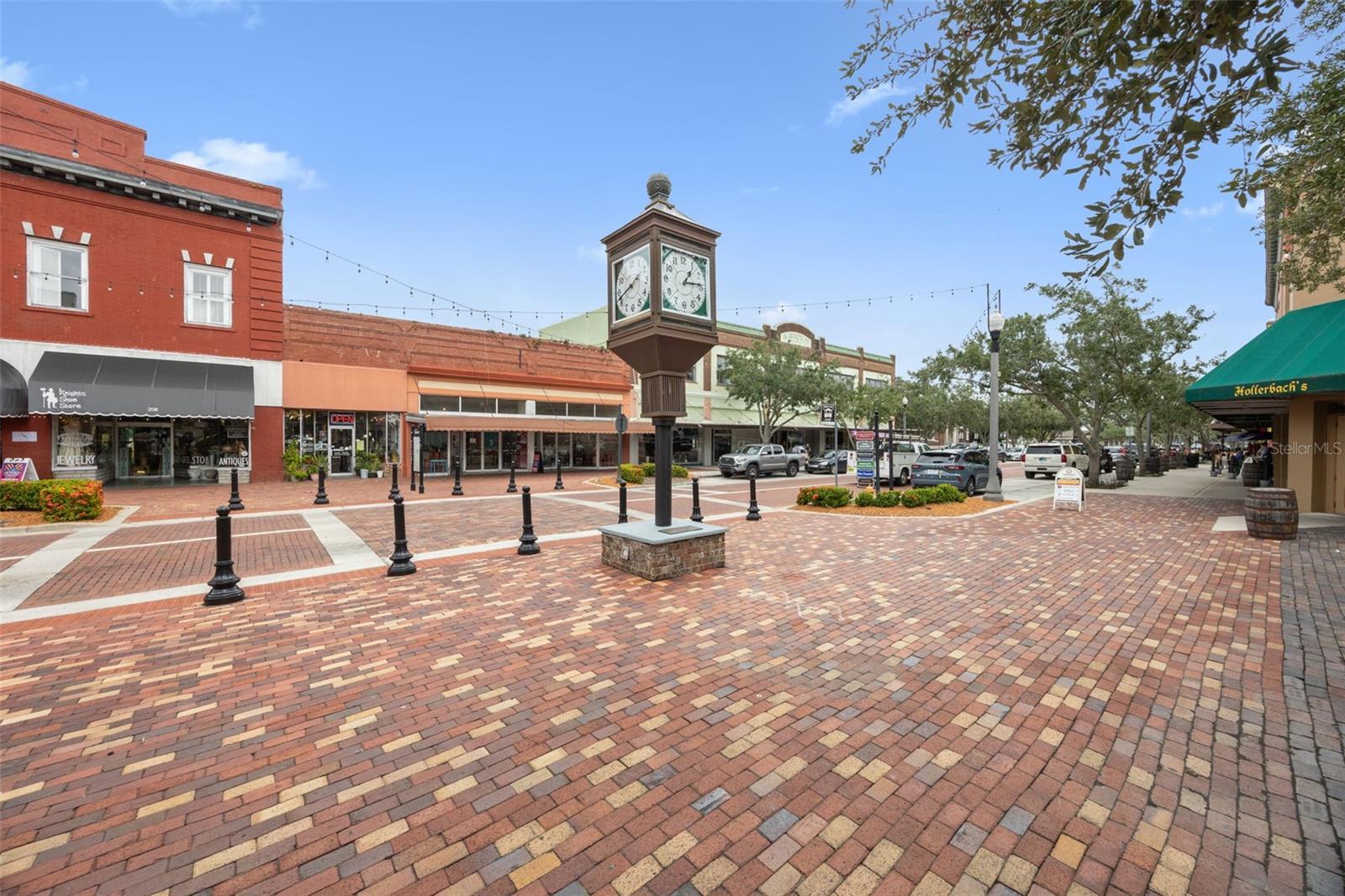 Image 62 of 83 For 108 Virginia Avenue