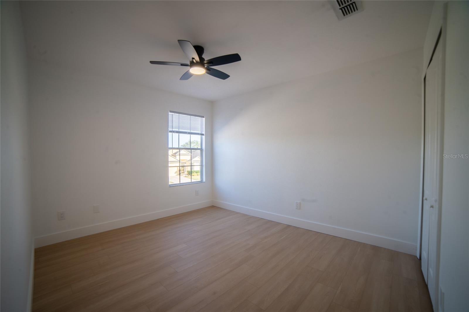 Image 21 of 27 For 14046 Morning Frost Drive