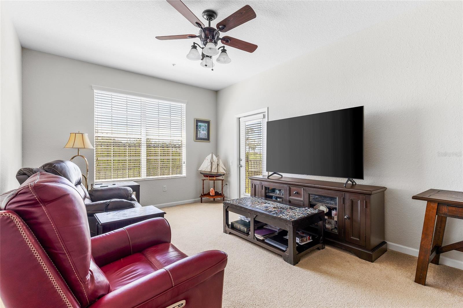 Image 9 of 48 For 8296 Portofino Drive 405