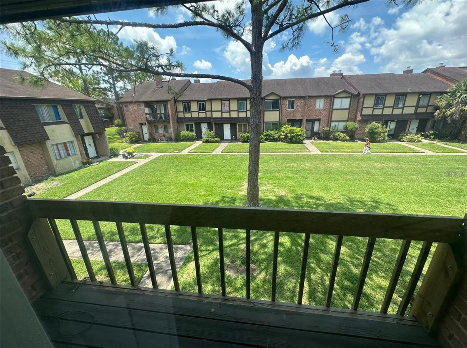 Image 11 of 11 For 2340 Huntington Green Court 1