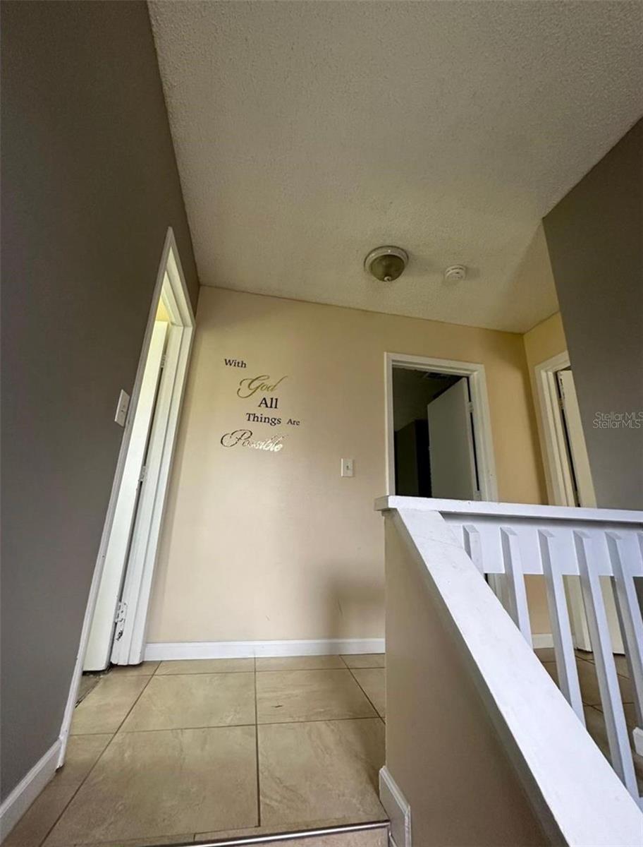 Image 6 of 11 For 2340 Huntington Green Court 1