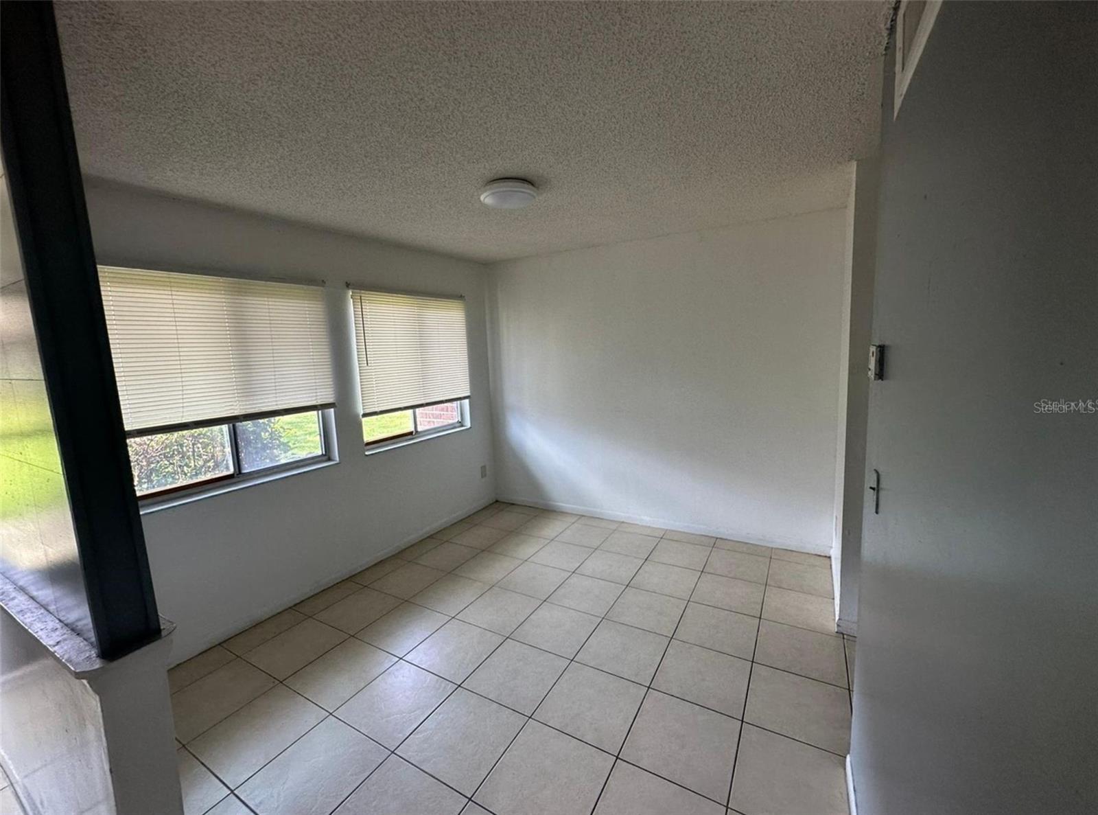 Image 7 of 11 For 2340 Huntington Green Court 1