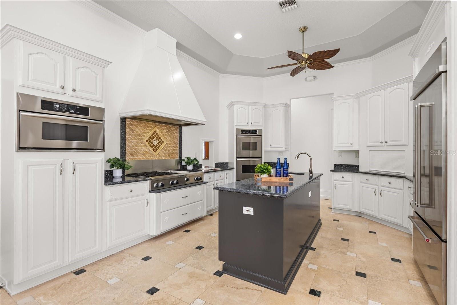 Image 24 of 94 For 1501 Lake Markham Road