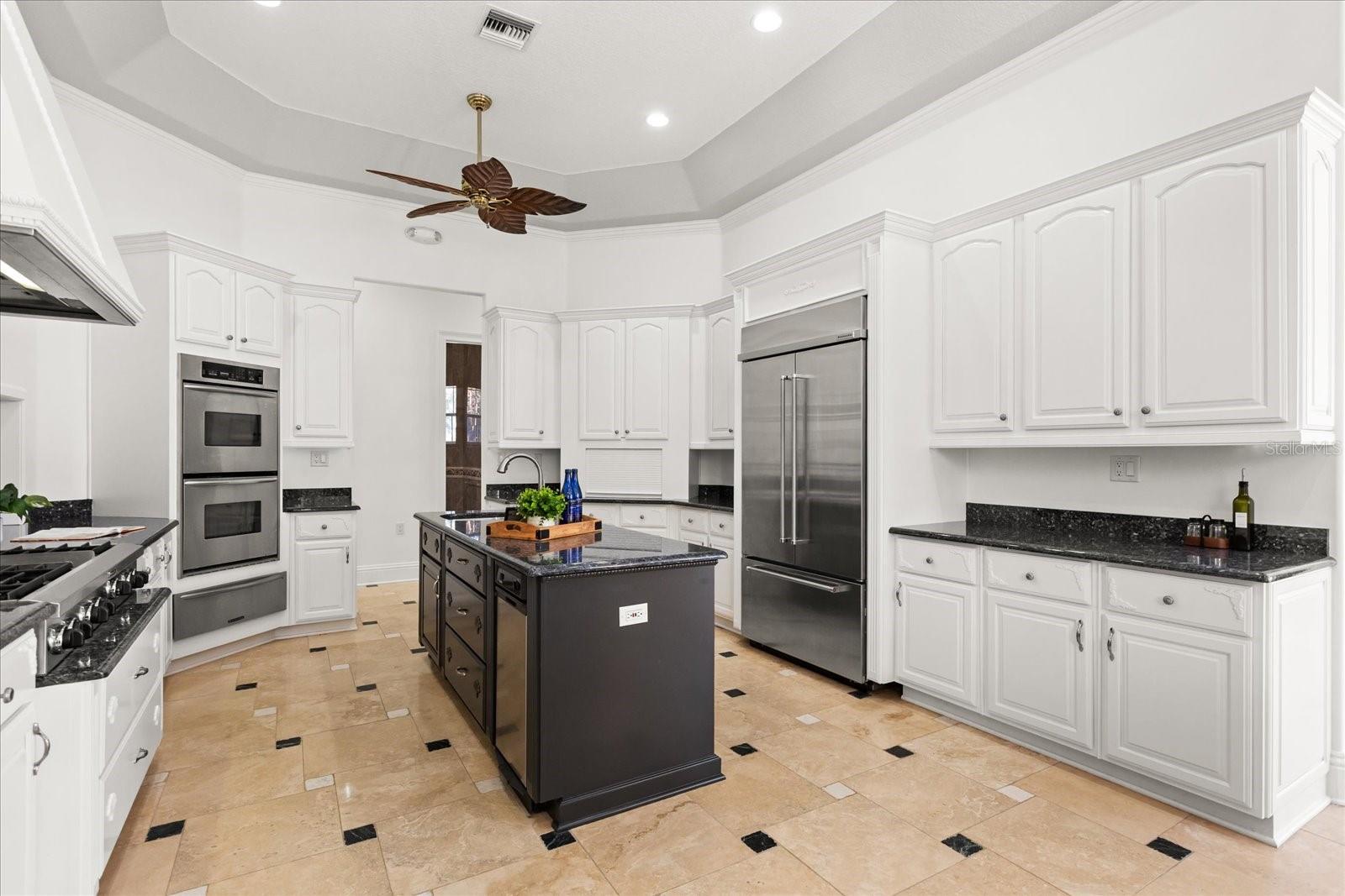 Image 25 of 94 For 1501 Lake Markham Road