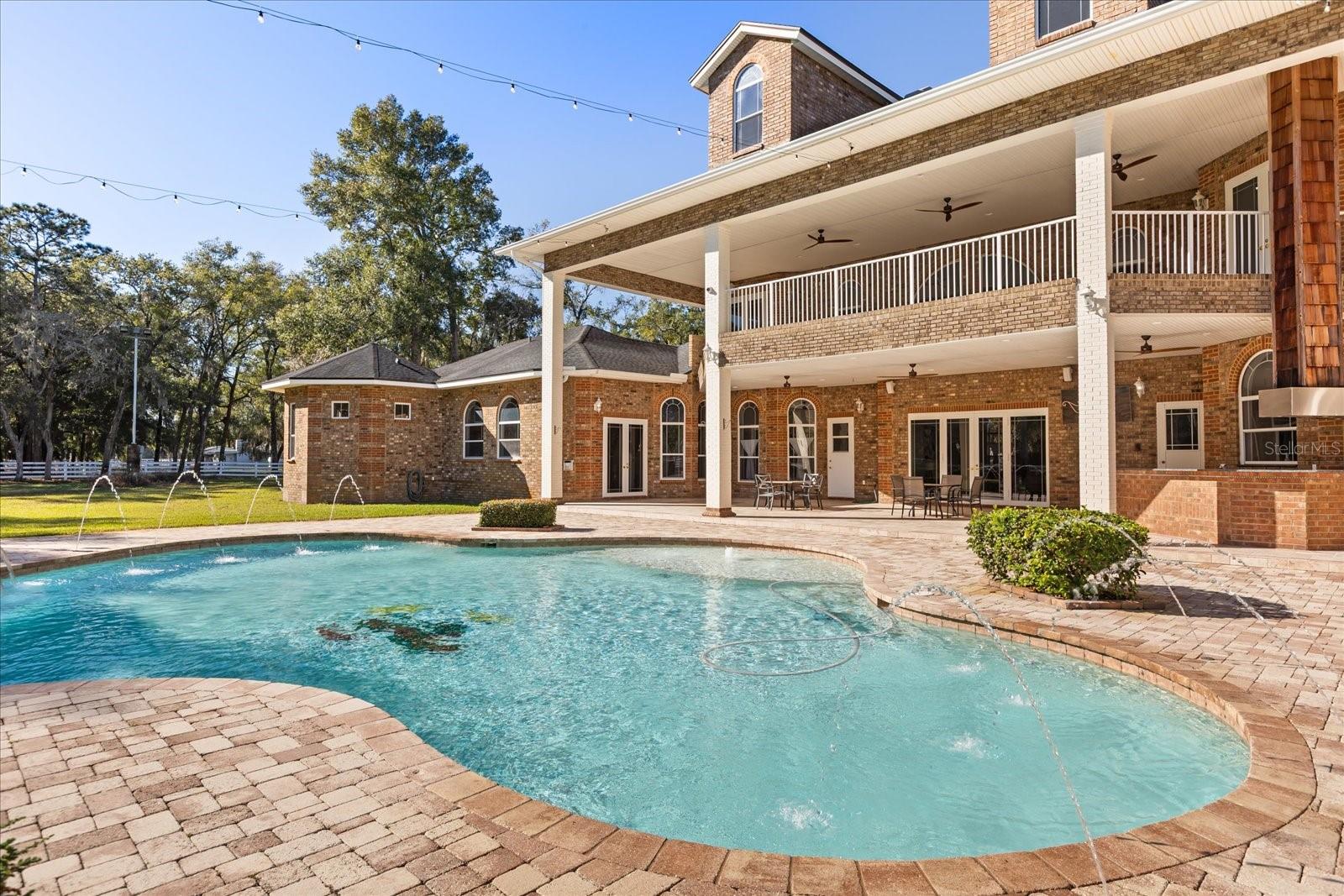 Image 41 of 94 For 1501 Lake Markham Road