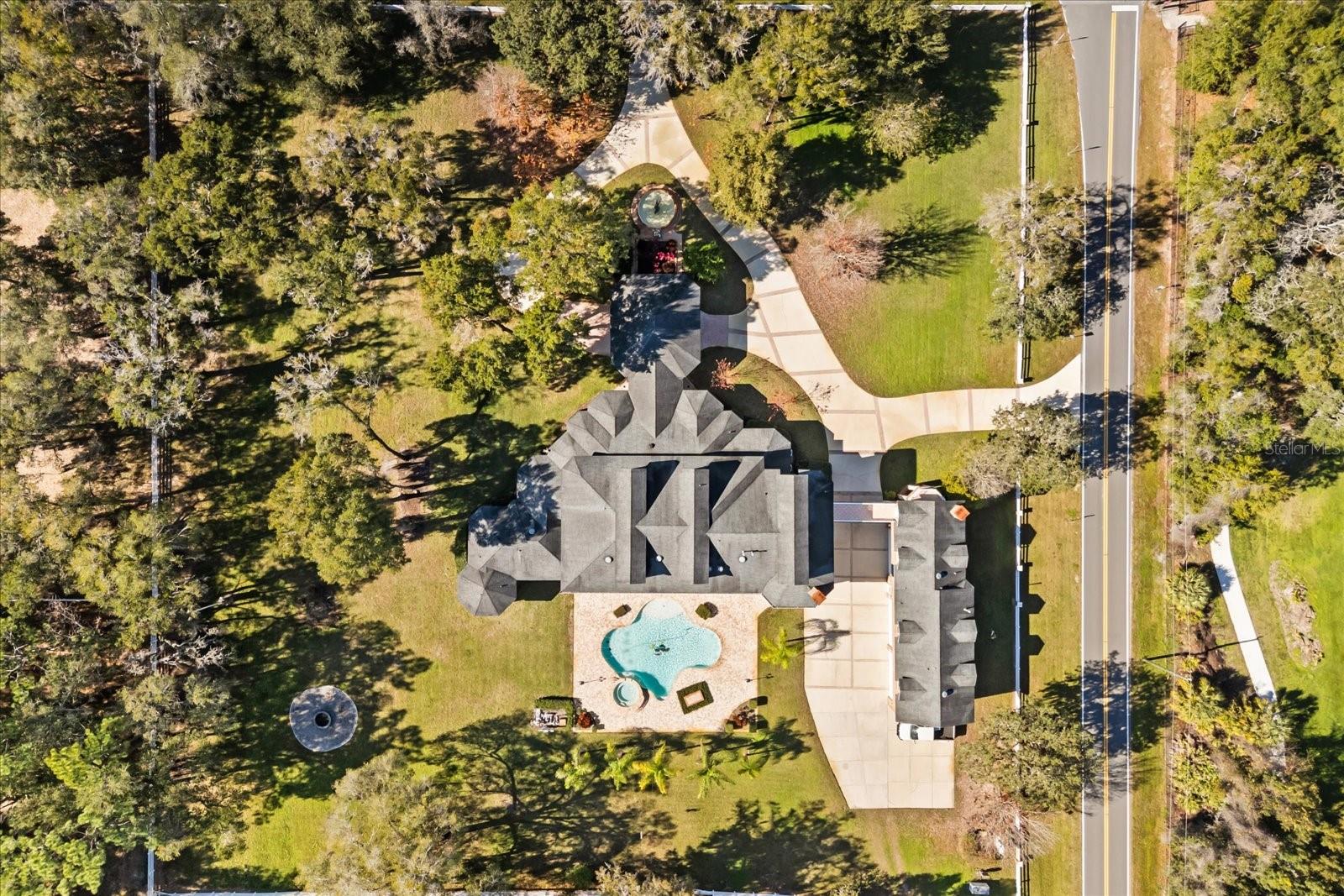 Image 6 of 94 For 1501 Lake Markham Road