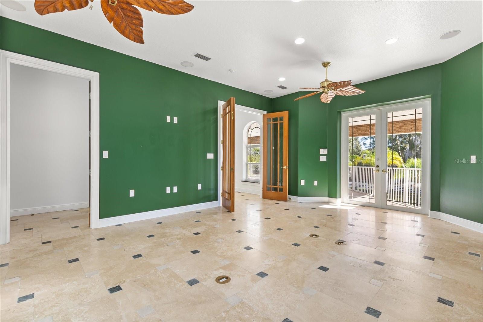 Image 77 of 94 For 1501 Lake Markham Road