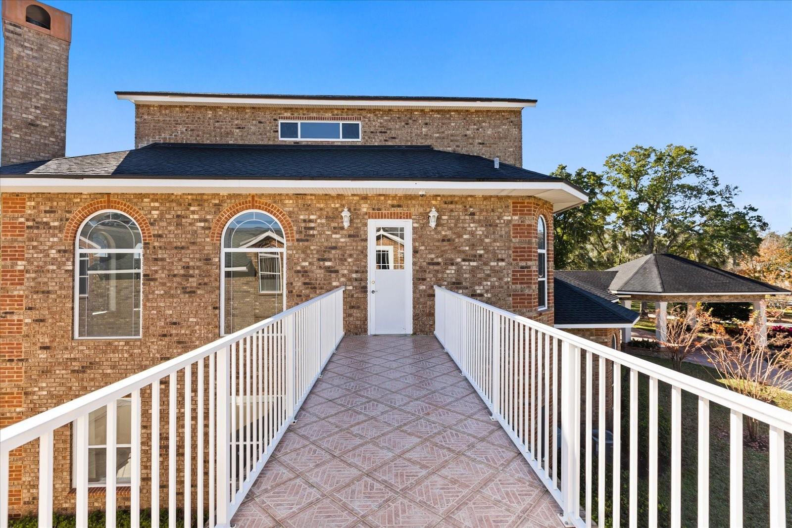 Image 81 of 94 For 1501 Lake Markham Road