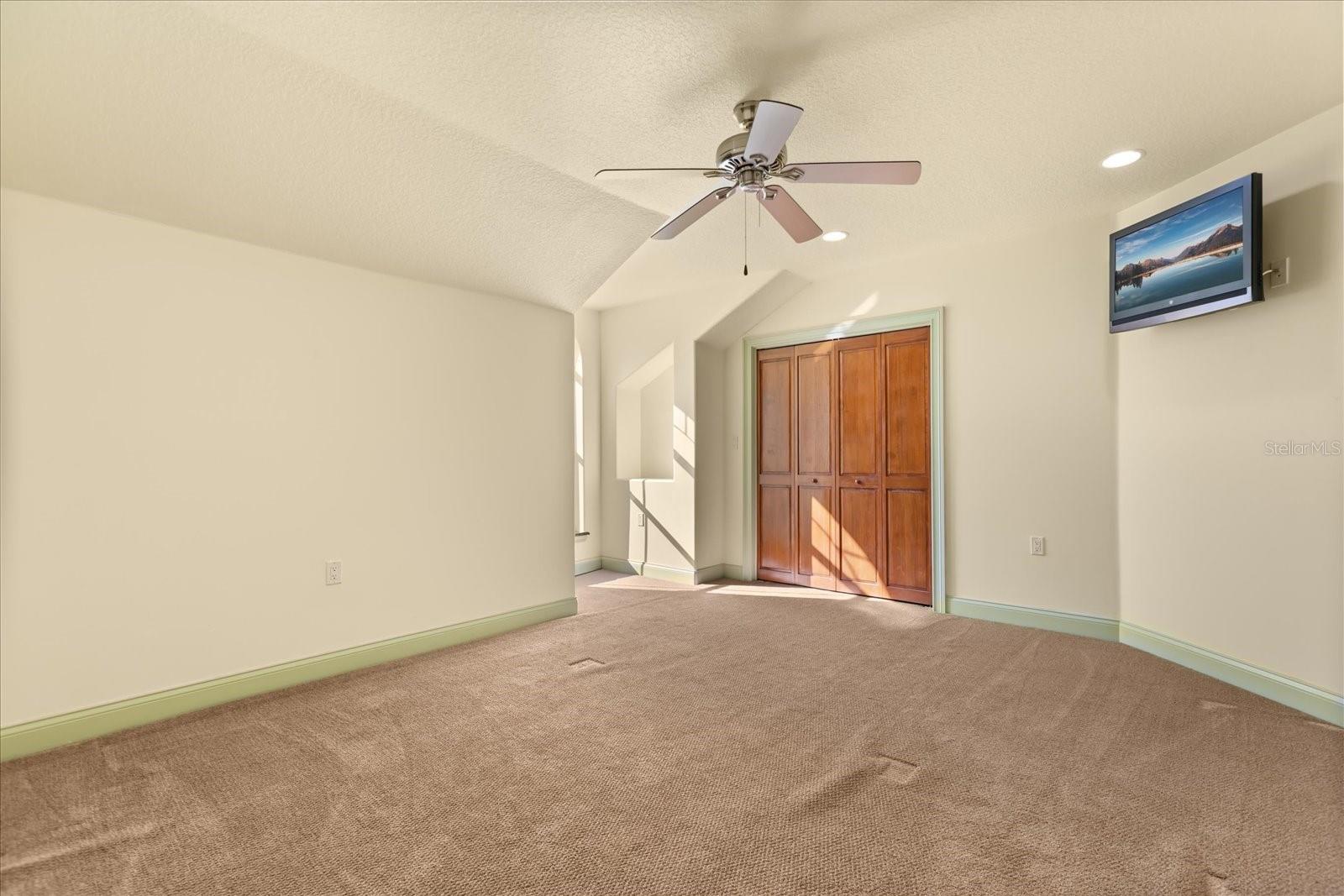 Image 86 of 94 For 1501 Lake Markham Road