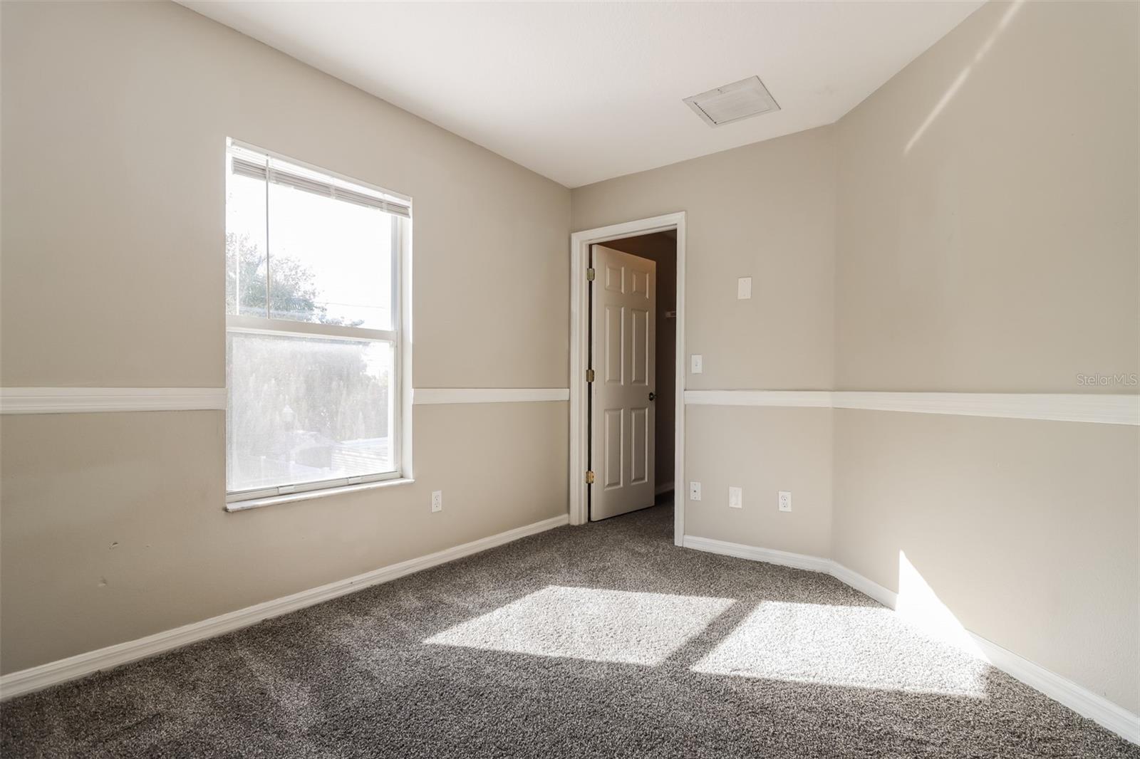 Image 13 of 19 For 2868 24th Avenue N