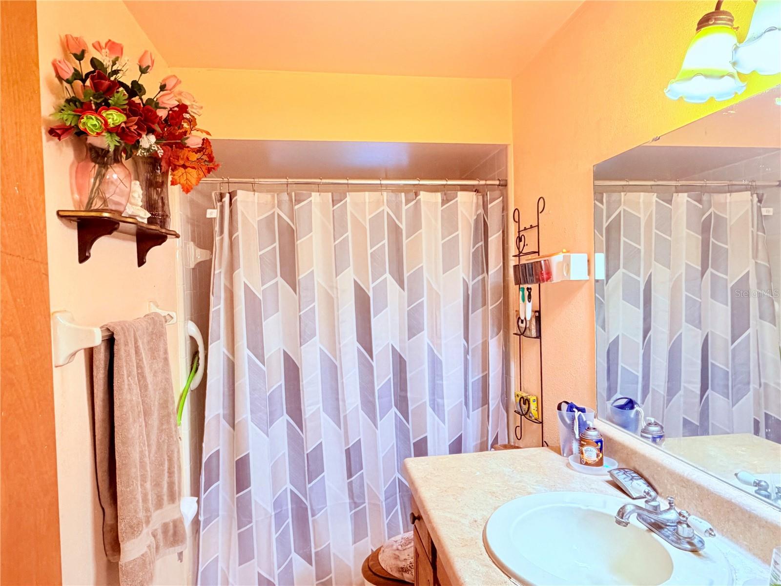 Image 13 of 16 For 1810 Hallcrest Drive