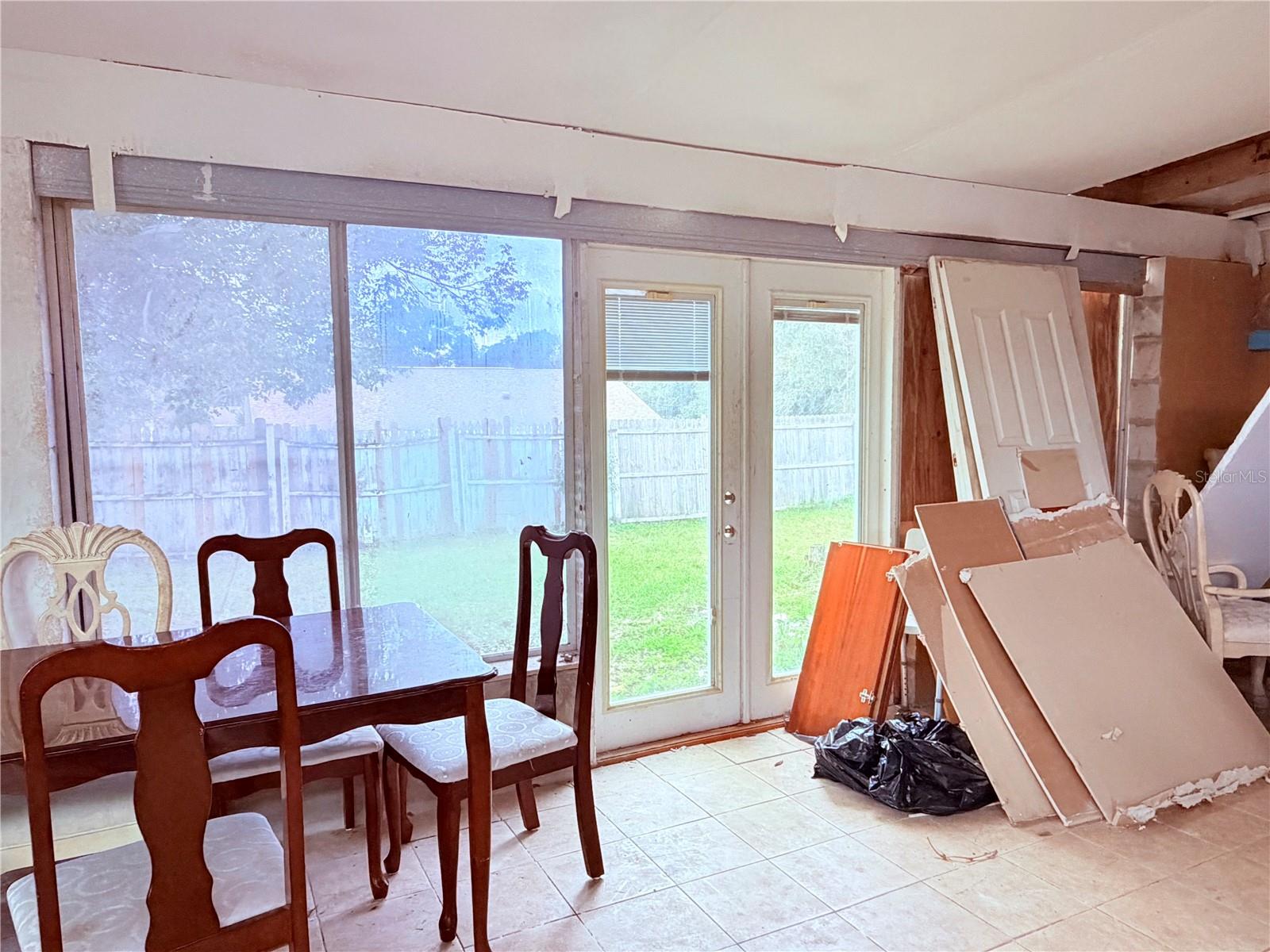 Image 16 of 16 For 1810 Hallcrest Drive