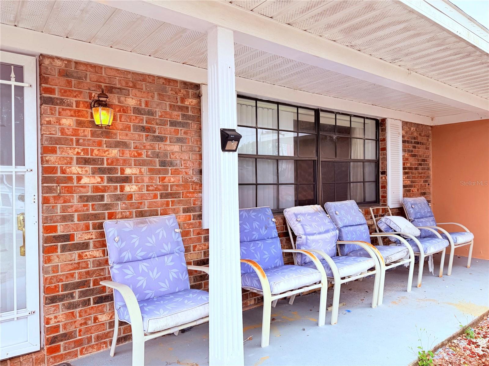 Image 4 of 16 For 1810 Hallcrest Drive