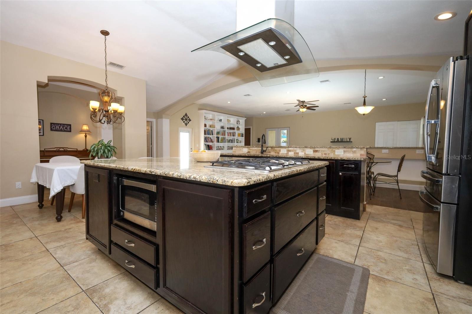 Image 15 of 72 For 615 Citrus Avenue