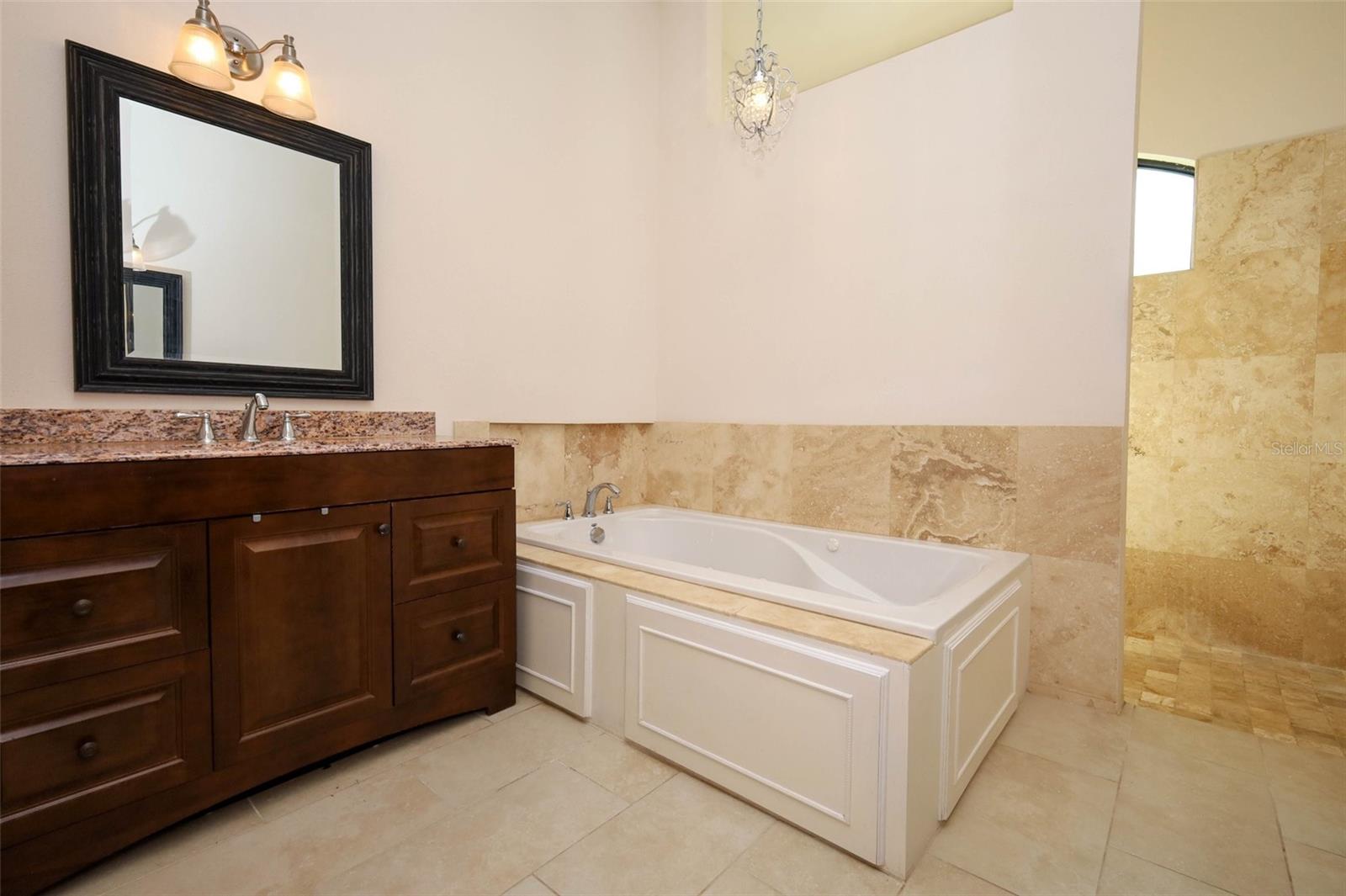 Image 31 of 72 For 615 Citrus Avenue