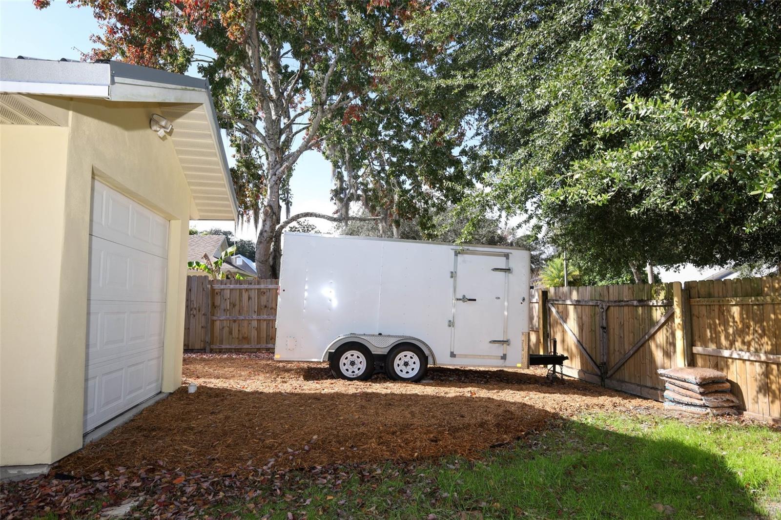 Image 57 of 72 For 615 Citrus Avenue