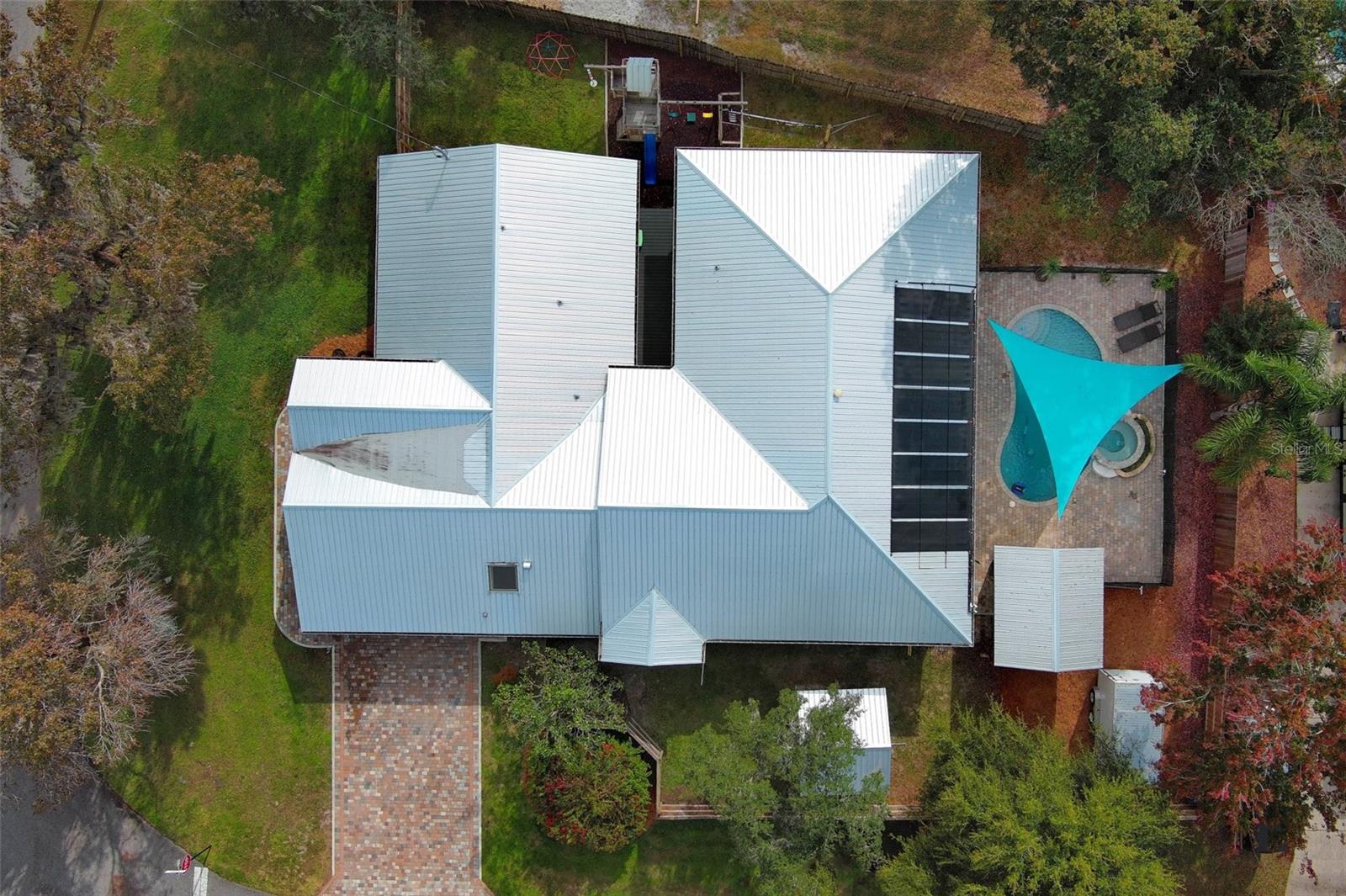 Image 70 of 72 For 615 Citrus Avenue