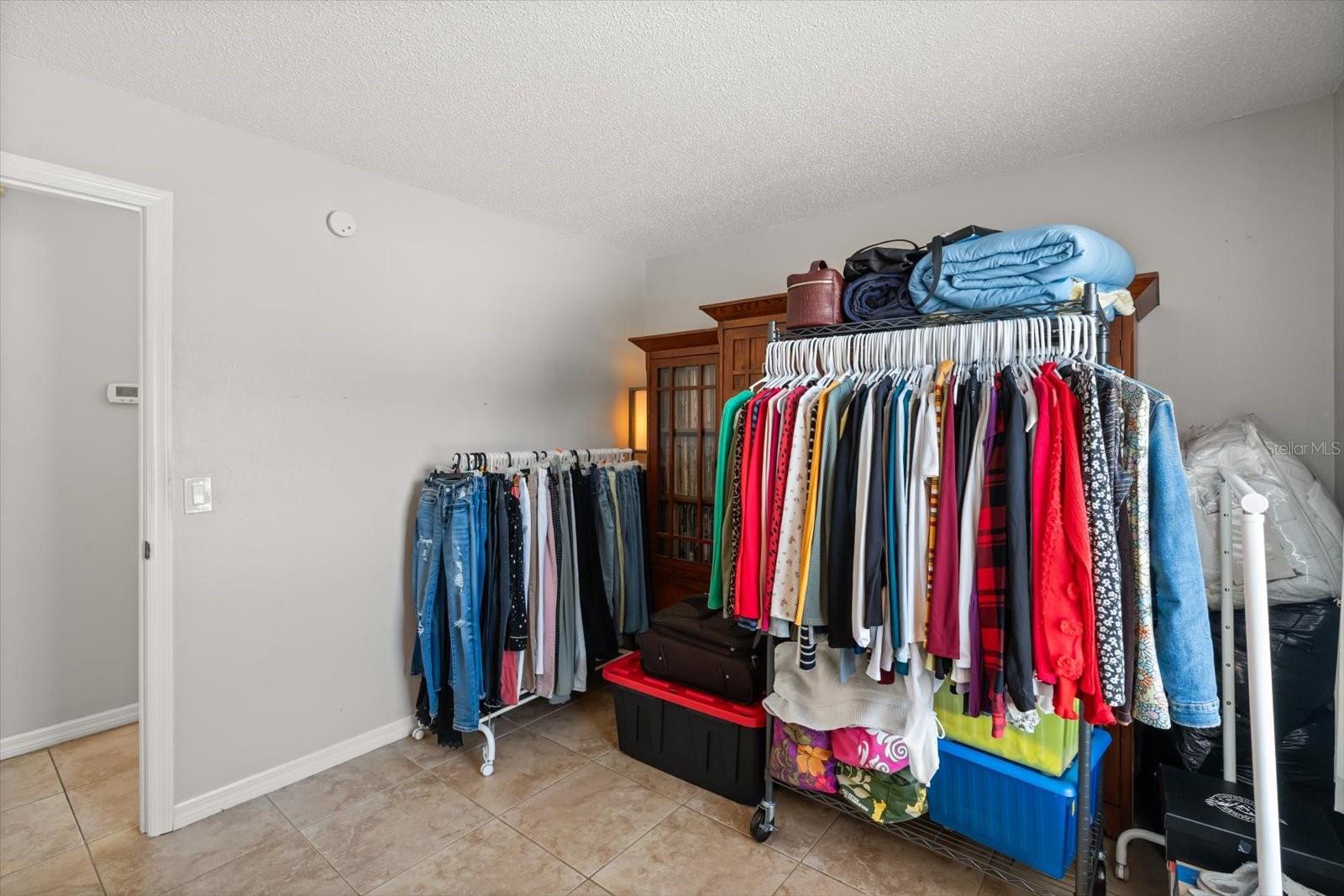 Image 14 of 25 For 2008 Lauren Road